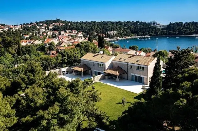 Villa, Sigara İçilebilir