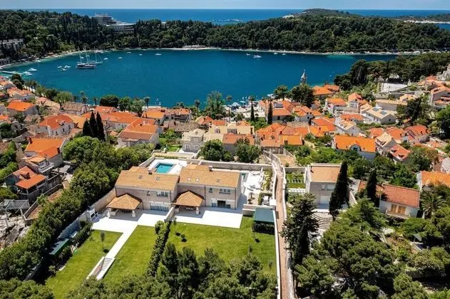 Villa, Sigara İçilebilir