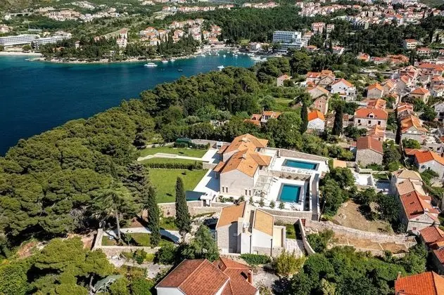 Villa, Sigara İçilebilir