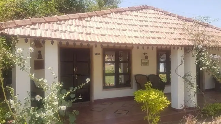 Luxury Tek Büyük Yataklı Oda, 1 En Büyük (King) Boy Yatak, Bahçe Manzaralı, Bahçeli