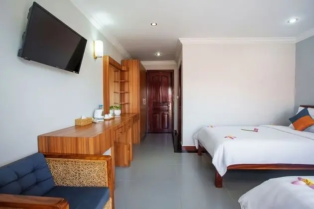 Family Tek Büyük veya İki Ayrı Yataklı Oda