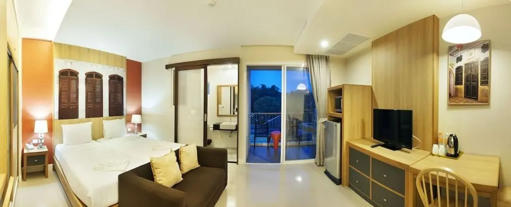 Superior with Kitchen