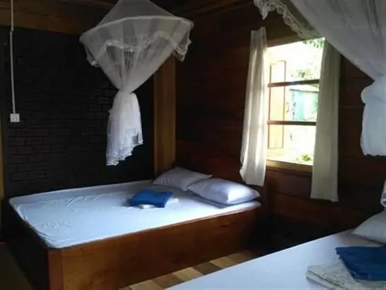 Üç Kişilik Oda, Dağ Manzaralı