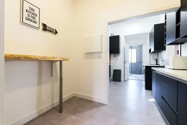 Apart Daire, 2 Yatak Odası, Sigara İçilmez