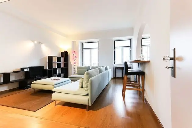 Apart Daire, 2 Yatak Odası, Sigara İçilmez