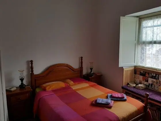 Tek Büyük Yataklı Oda, Ortak Banyo