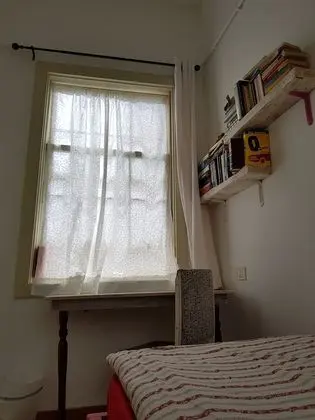 Tek Kişilik Oda, Ortak Banyo