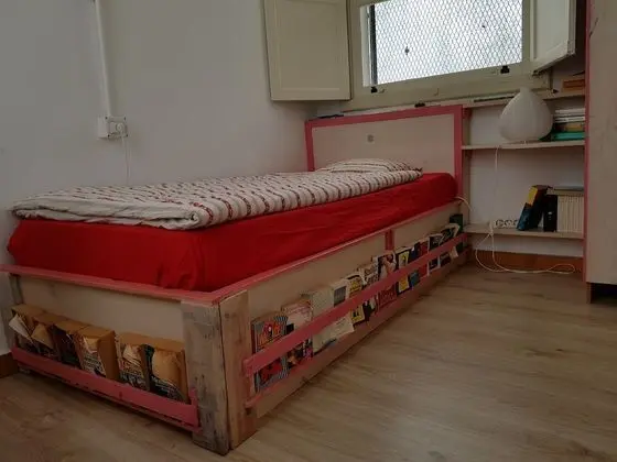 Tek Kişilik Oda, Ortak Banyo