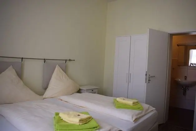 Tek Büyük veya İki Ayrı Yataklı Oda, Özel Banyo