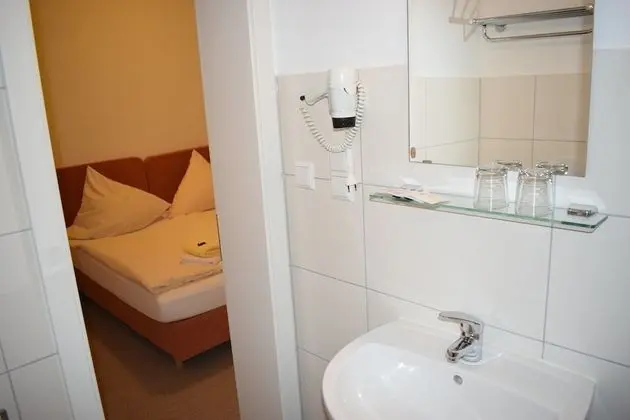 Tek Büyük veya İki Ayrı Yataklı Oda, Özel Banyo