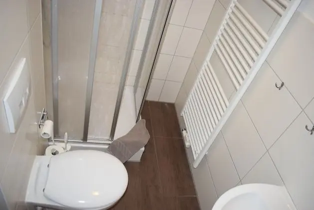 Tek Büyük veya İki Ayrı Yataklı Oda, Özel Banyo