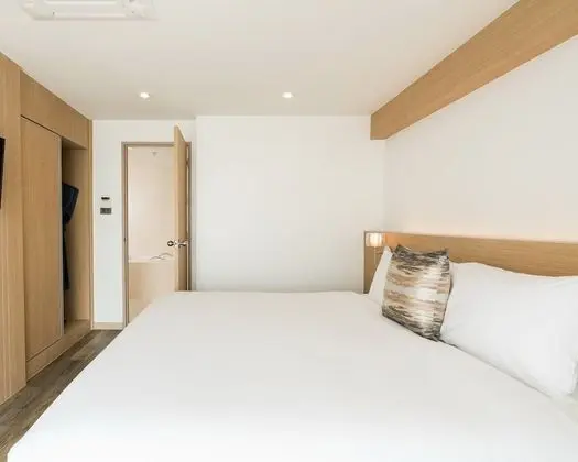 One Bedroom Suite