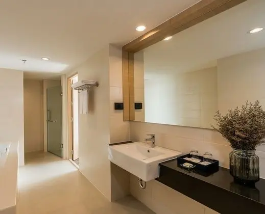 One Bedroom Suite