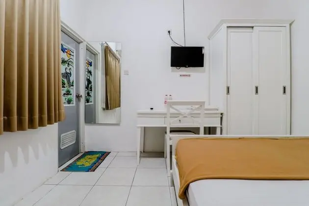 Standard Tek Büyük Yataklı Oda
