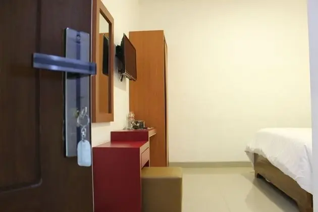 Standard Tek Büyük Yataklı Oda