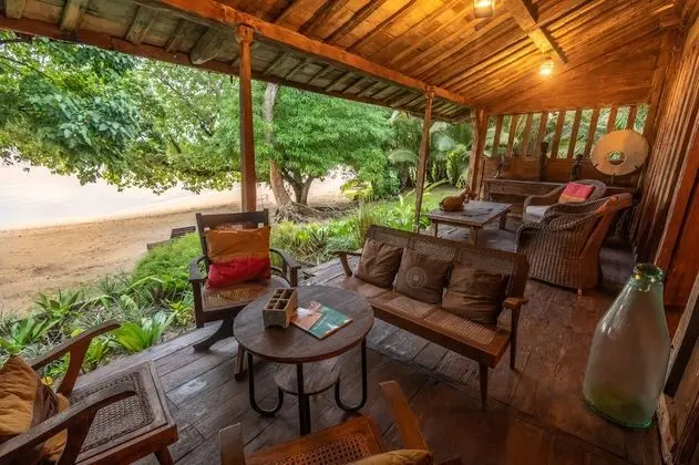Deluxe Villa, 2 Yatak Odası, Koy Manzaralı, Denize Sıfır