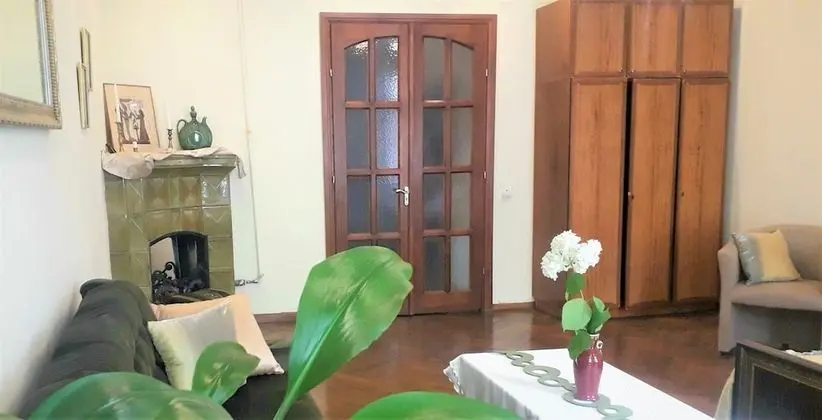 Apart Daire (1 Room on  Rynok Sq., 16)