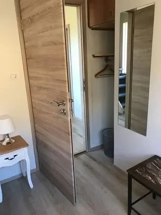 Single room 3, with shared bathroom