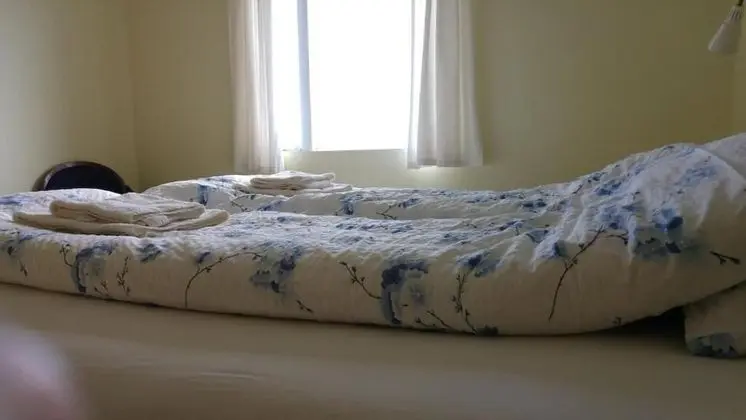 Standard Tek Büyük veya İki Ayrı Yataklı Oda, Ortak Banyo