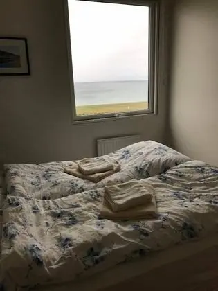 Standard Tek Büyük veya İki Ayrı Yataklı Oda, Ortak Banyo