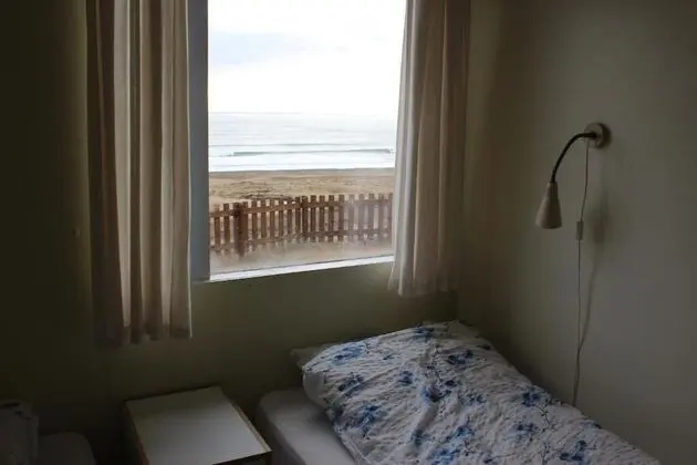 Standard Tek Büyük veya İki Ayrı Yataklı Oda, Ortak Banyo