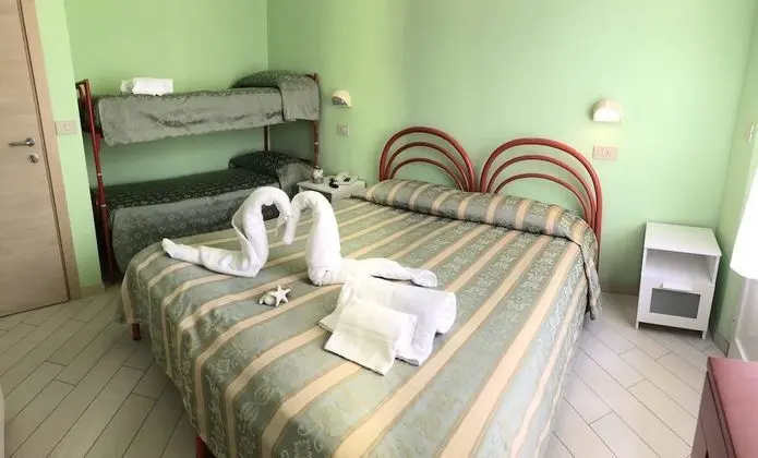 Dört Kişilik Oda