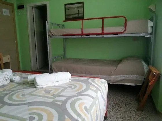 Dört Kişilik Oda