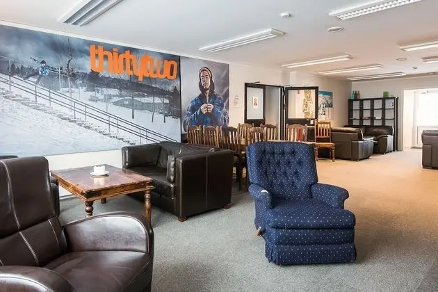 Dört Kişilik Oda, Ortak Banyo, Ek Bina (Included bed linen and towels)