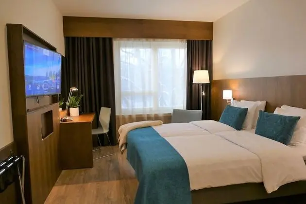 Classic Tek Büyük Yataklı Oda