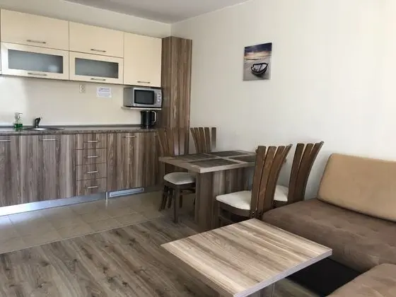 Standard Apart Daire, 1 Yatak Odası, Balkon, Park Manzaralı