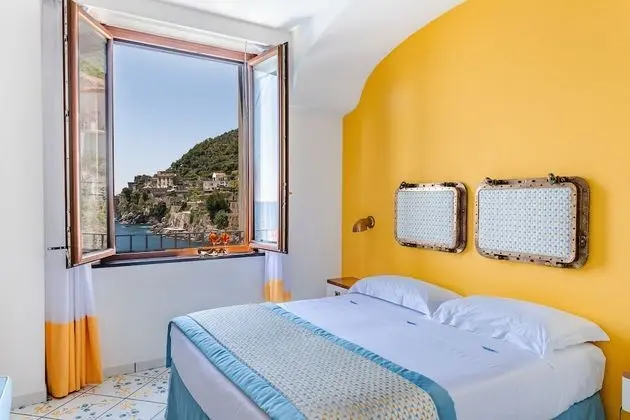 Comfort Tek Büyük veya İki Ayrı Yataklı Oda, Deniz Manzaralı