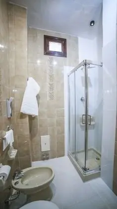 Tek Büyük Yataklı Oda, Balkon, Şehir Manzaralı