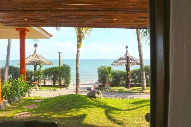 Bungalov, Denize Sıfır (Honey)