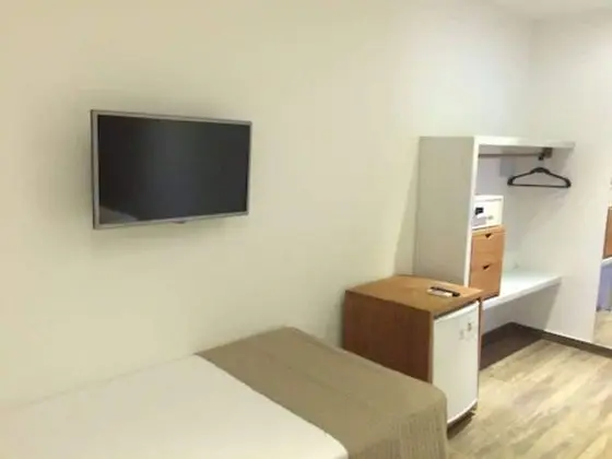 Luxury Tek Büyük Yataklı Oda