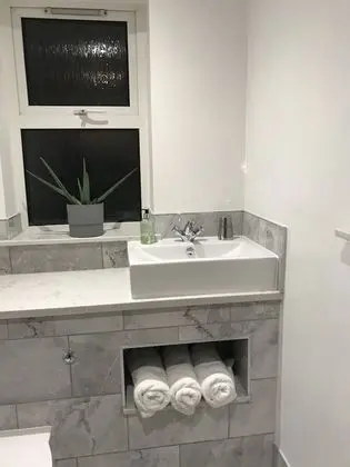 Superior Tek Büyük veya İki Ayrı Yataklı Oda