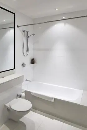 Standard Süit, 1 Yatak Odası, Balkon (Split Level Suite)