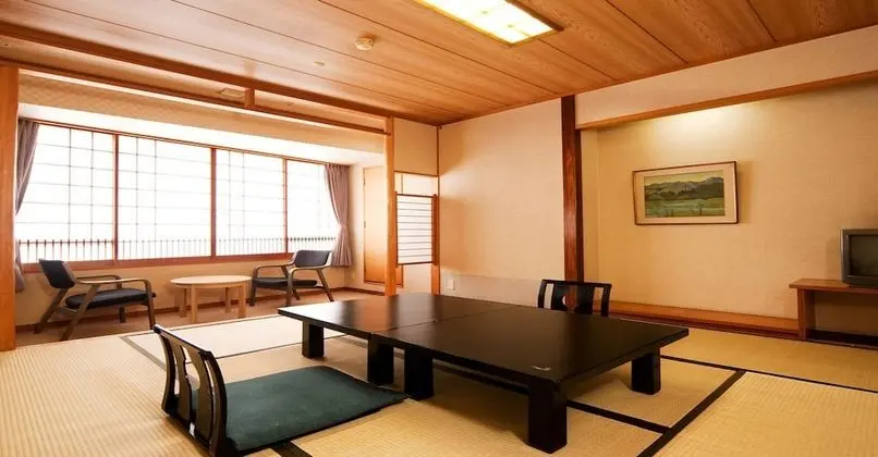 Traditional Oda (Japanese Style, with Dinner Buffet)