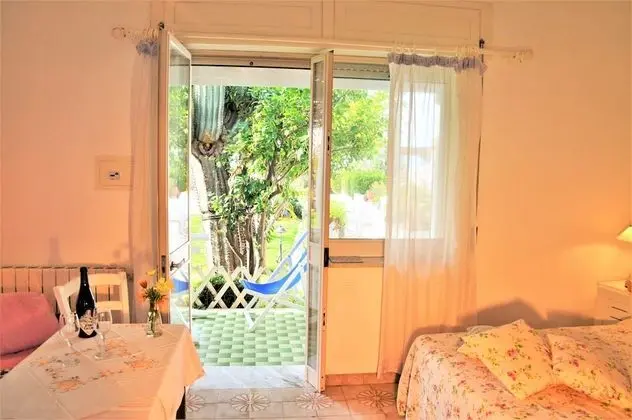 Stüdyo, Veranda