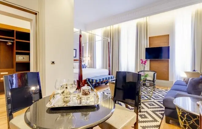 Deluxe Oda, Şehir Manzaralı