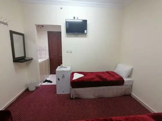 Family Tek Büyük veya İki Ayrı Yataklı Oda