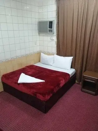 Üç Kişilik Oda