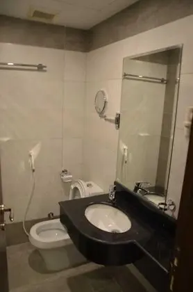 Deluxe Dört Kişilik Oda, Birden Çok Yatak, Şehir Manzaralı