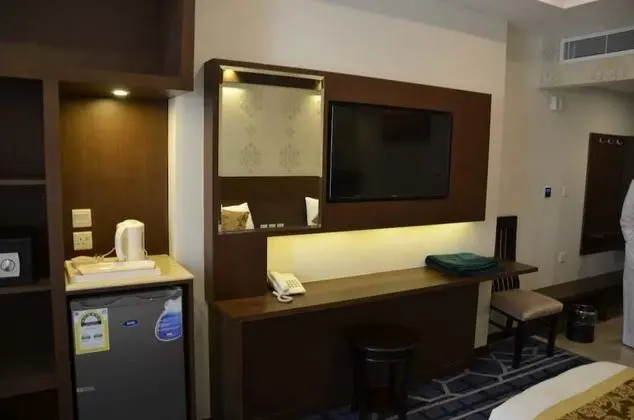 Deluxe Üç Kişilik Oda, 3 Tek Kişilik Yatak, Şehir Manzaralı