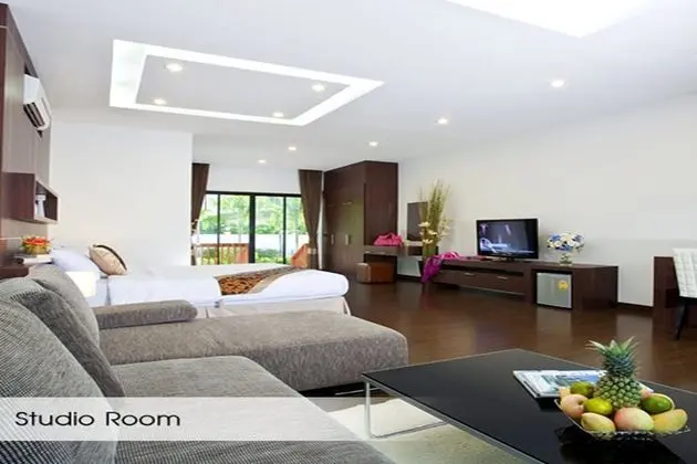 Grand Superior Room