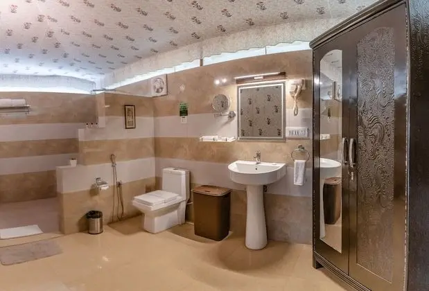 Luxury Tent