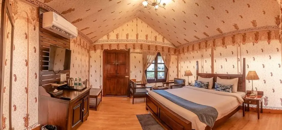 Machan Deluxe Tent