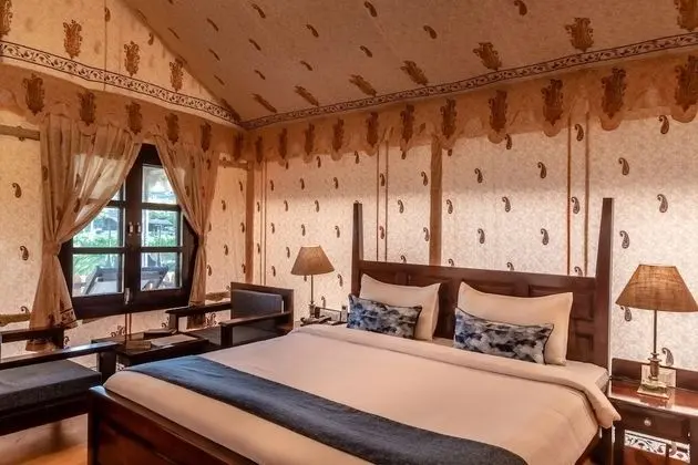Machan Deluxe Tent