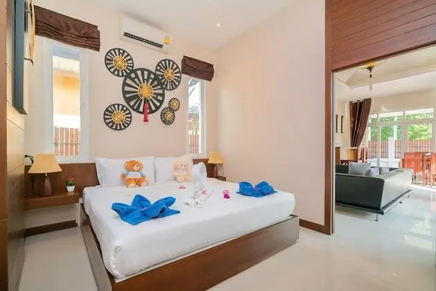 3 Bedroom Pool Villa with Garden