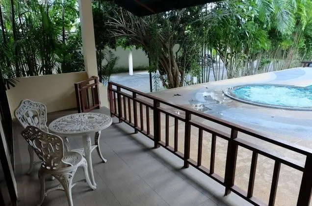 One-Bedroom Suite with Pool View