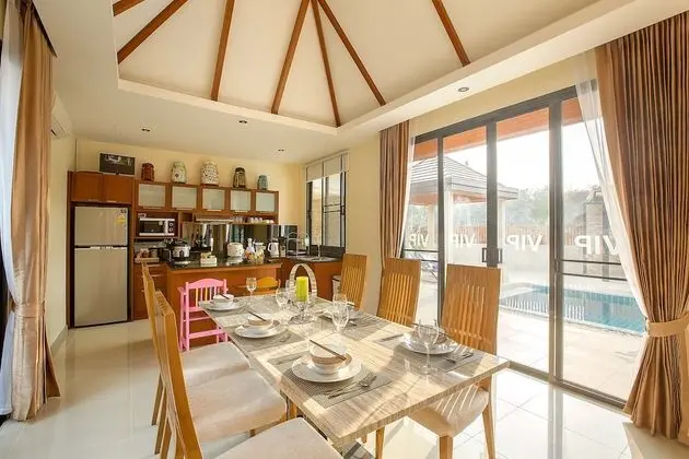 4 Bedroom Pool Villa